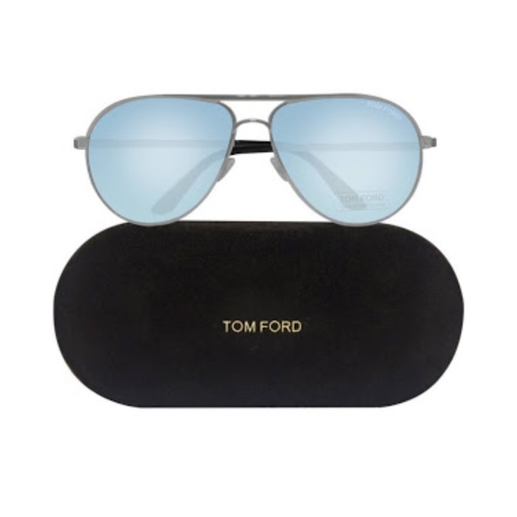 Tom Ford Men Shades - Picture 3 of 4